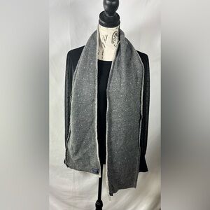Elegant Charcoal Wool Scarf